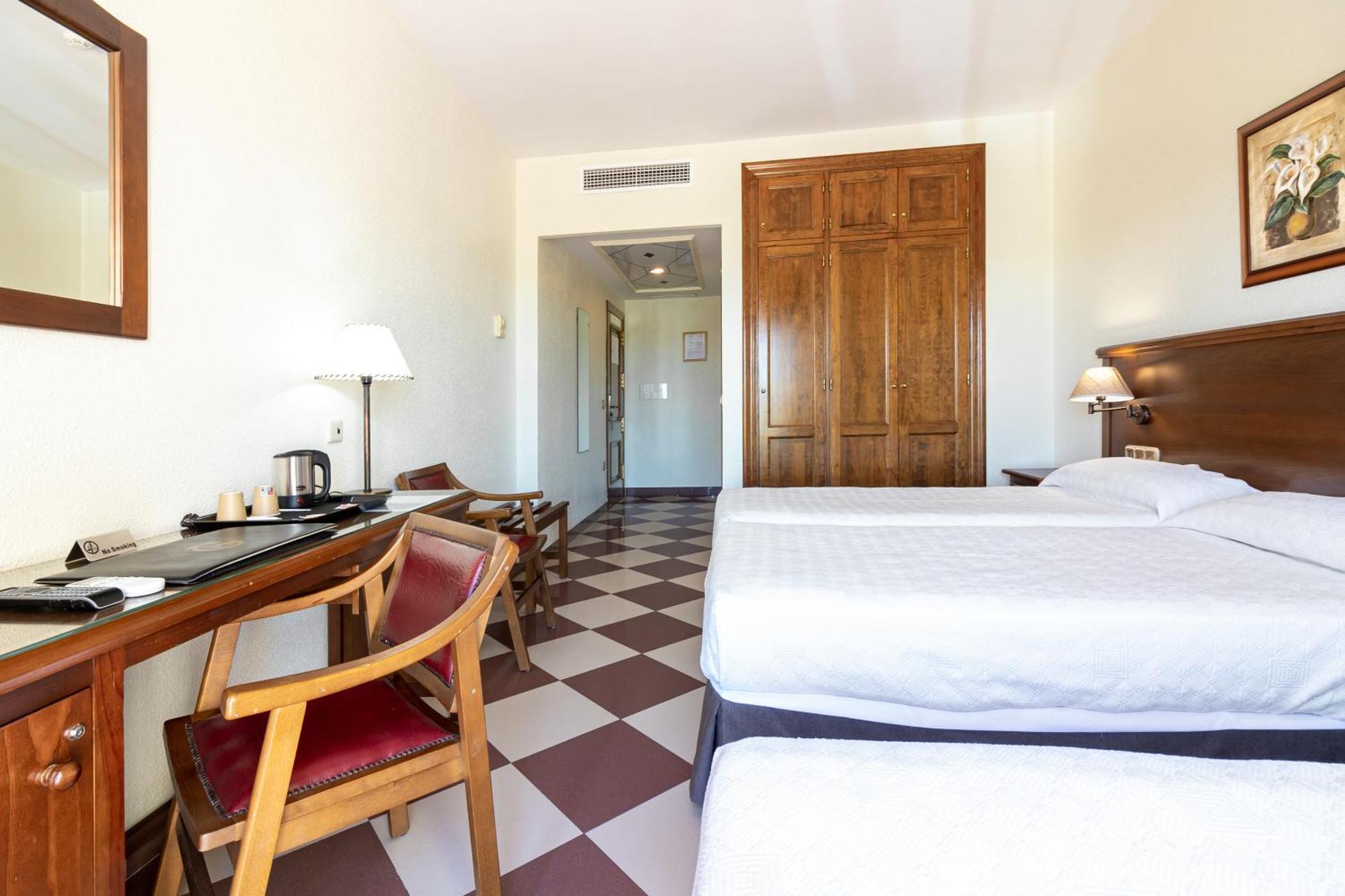 Hotel Avenida Tropical By Bossh! Hotels Salobreña Eksteriør bilde