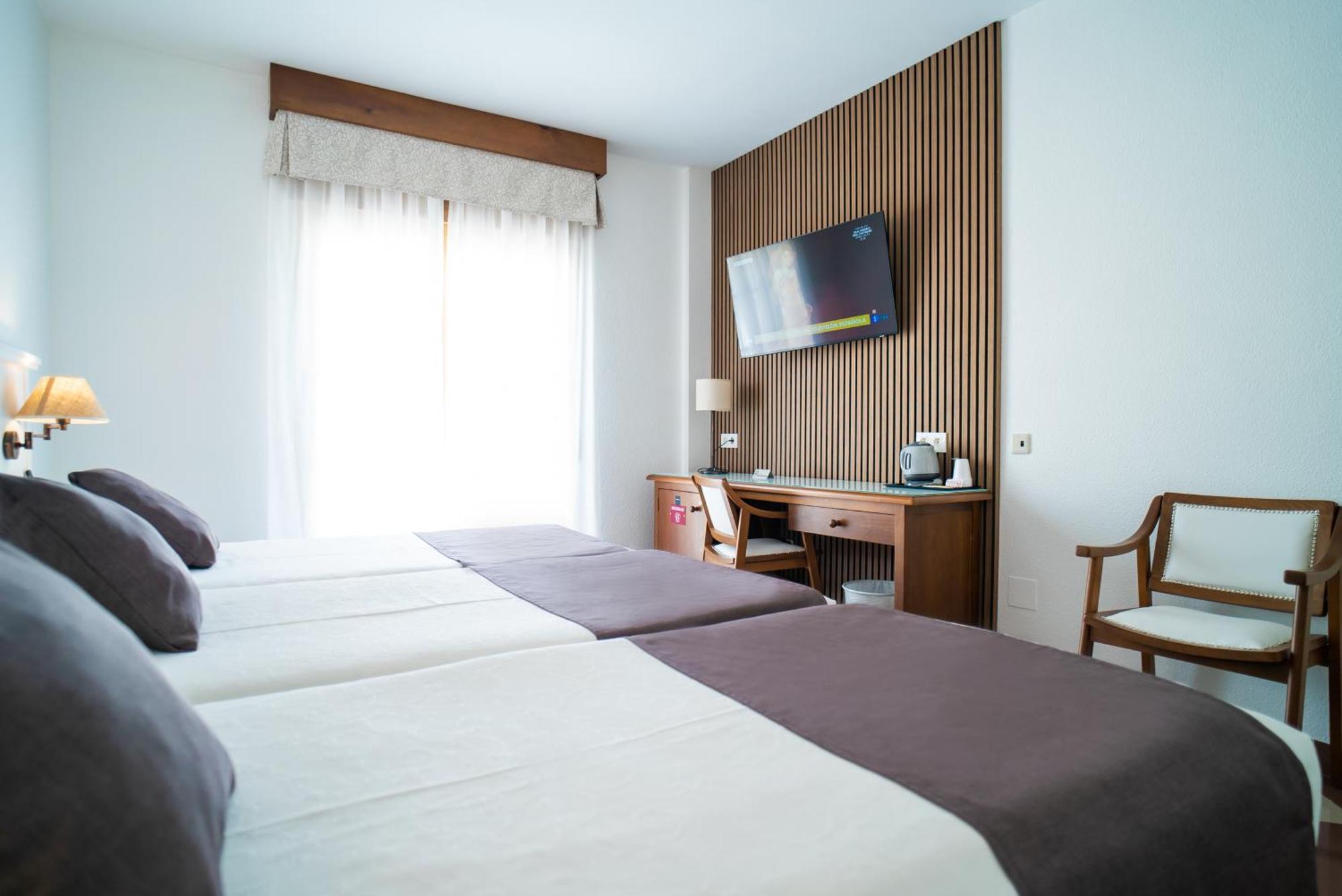 Hotel Avenida Tropical By Bossh! Hotels Salobreña Eksteriør bilde